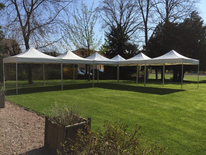 Tonnelle en L - 12 x 9 m